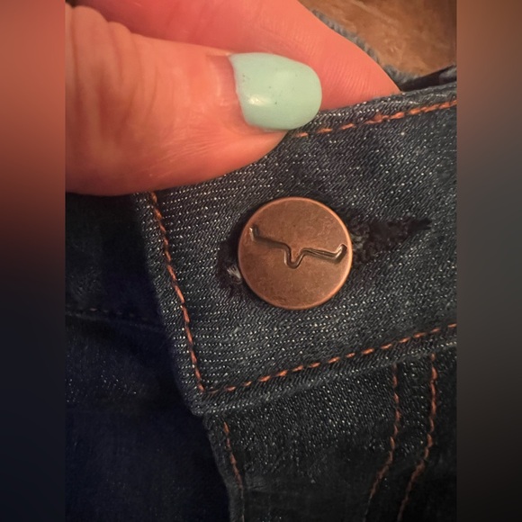 Kimes Ranch Lola Jeans - Picture 10 of 12